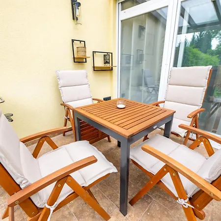 Csicsergo * 扎马迪