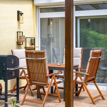 Csicsergo Holiday home *