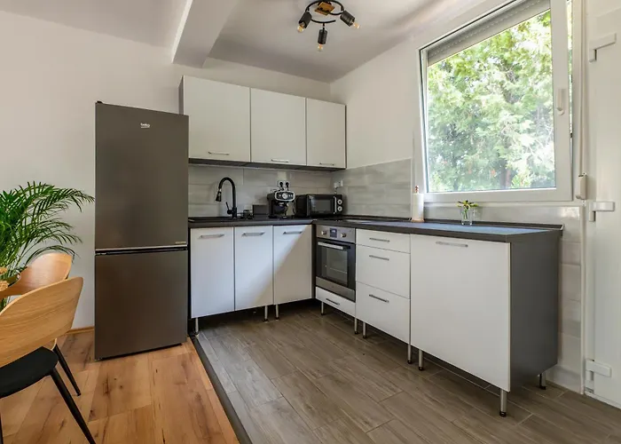 Holiday home Csicsergo *